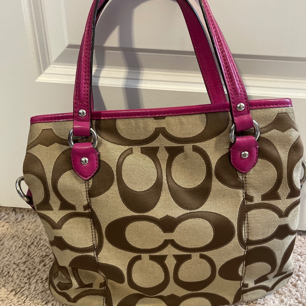 Couch handbag